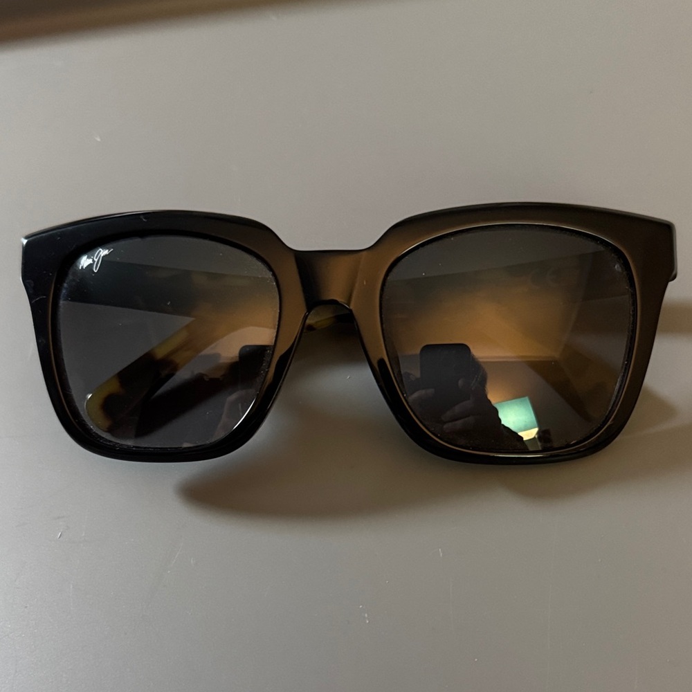 Maui Jim Black Sunglasses